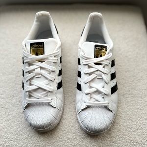 Adidas Superstar J
